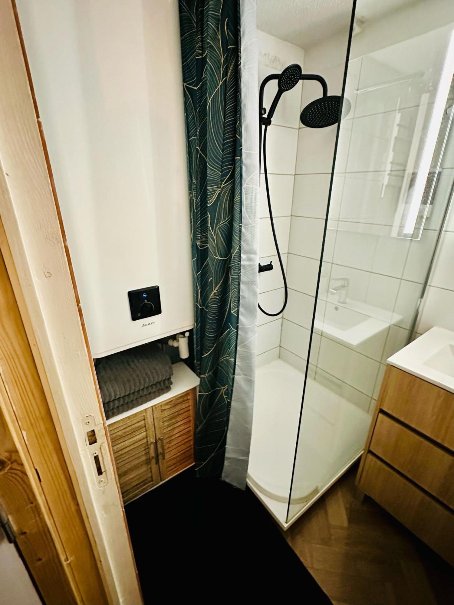 Residence Le Sunset Marseillan-Plage, Entre Mer Et Lagune De Thau, Etape Velo, Famille, Couple, Vrp, Toutou Admis, Jardin, Parking Prive Gratuit, Velos, Clim, Wifi Fibre Gratuite, Commodites, Plage Et Piste Cyclable A Proximite, 6 Couchages Nous Cont Eksteriør bilde